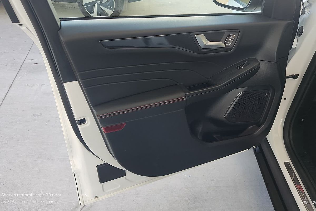 2023 Ford Escape ST-Line ZH