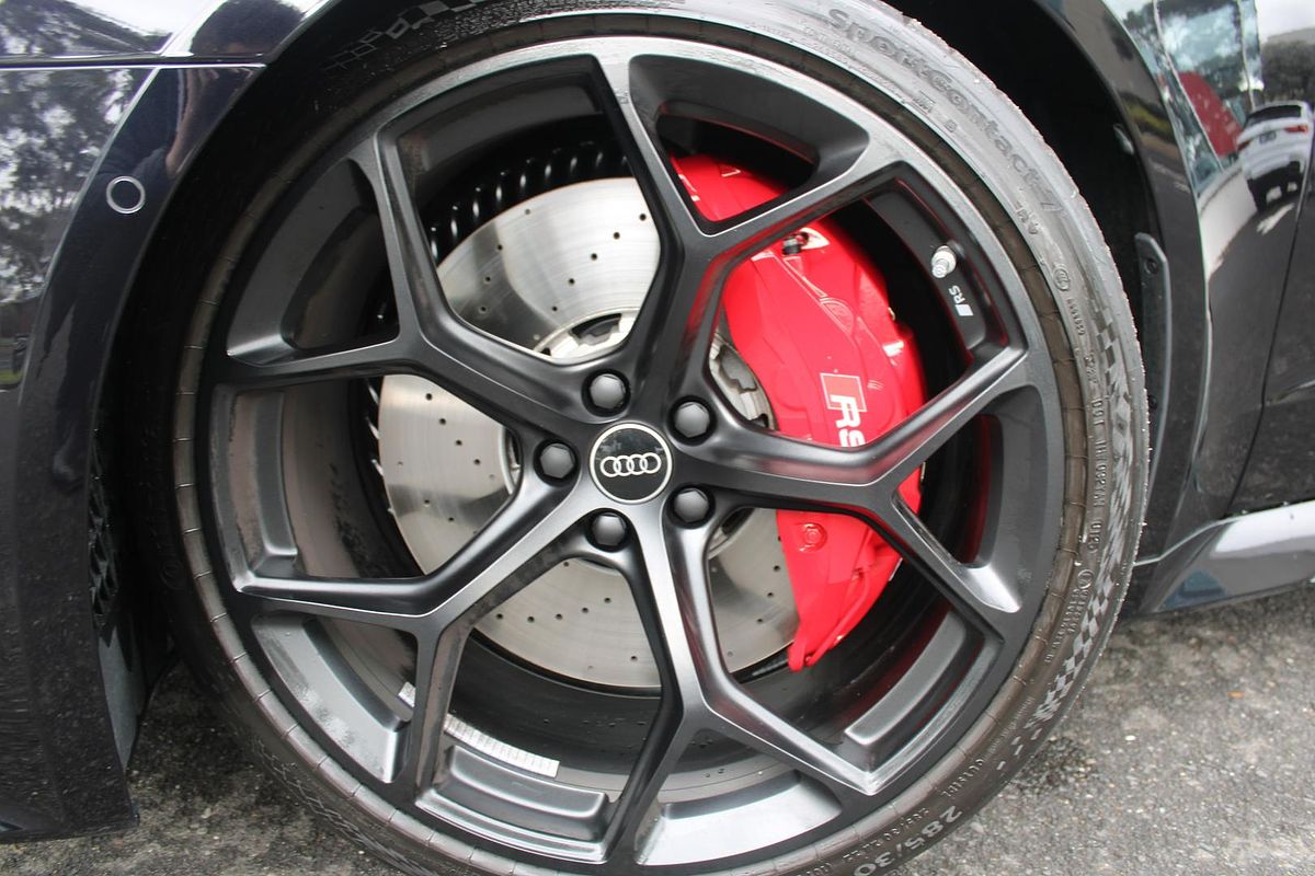 2025 Audi RS7 Performance 4K