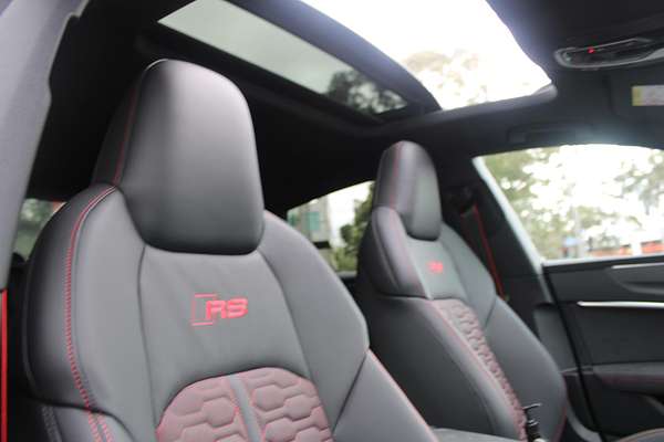 2025 Audi RS7 Performance 4K