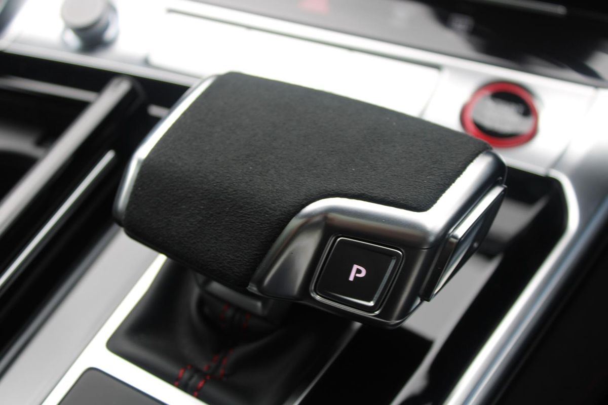 2025 Audi RS7 Performance 4K