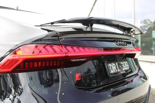 2025 Audi RS7 Performance 4K