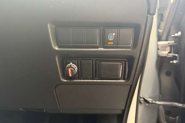 2020 Nissan Patrol Ti Y62 Series 5