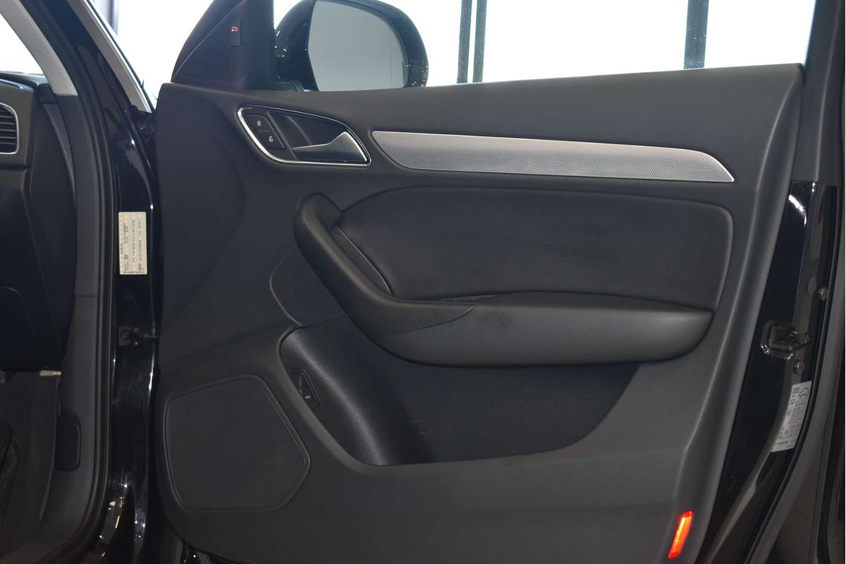 2016 Audi Q3 TFSI Sport 8U