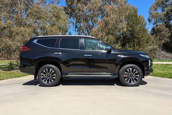 2021 Mitsubishi Pajero Sport GLS QF