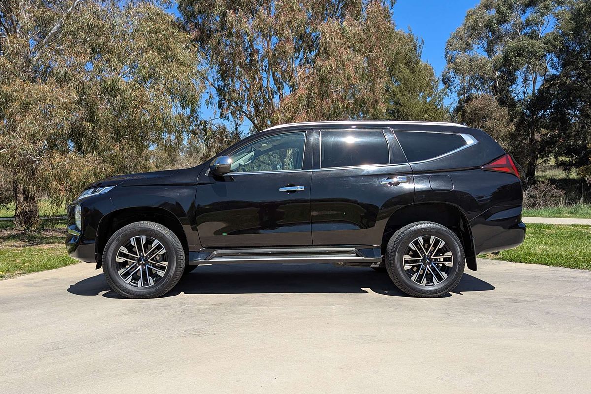2021 Mitsubishi Pajero Sport GLS QF