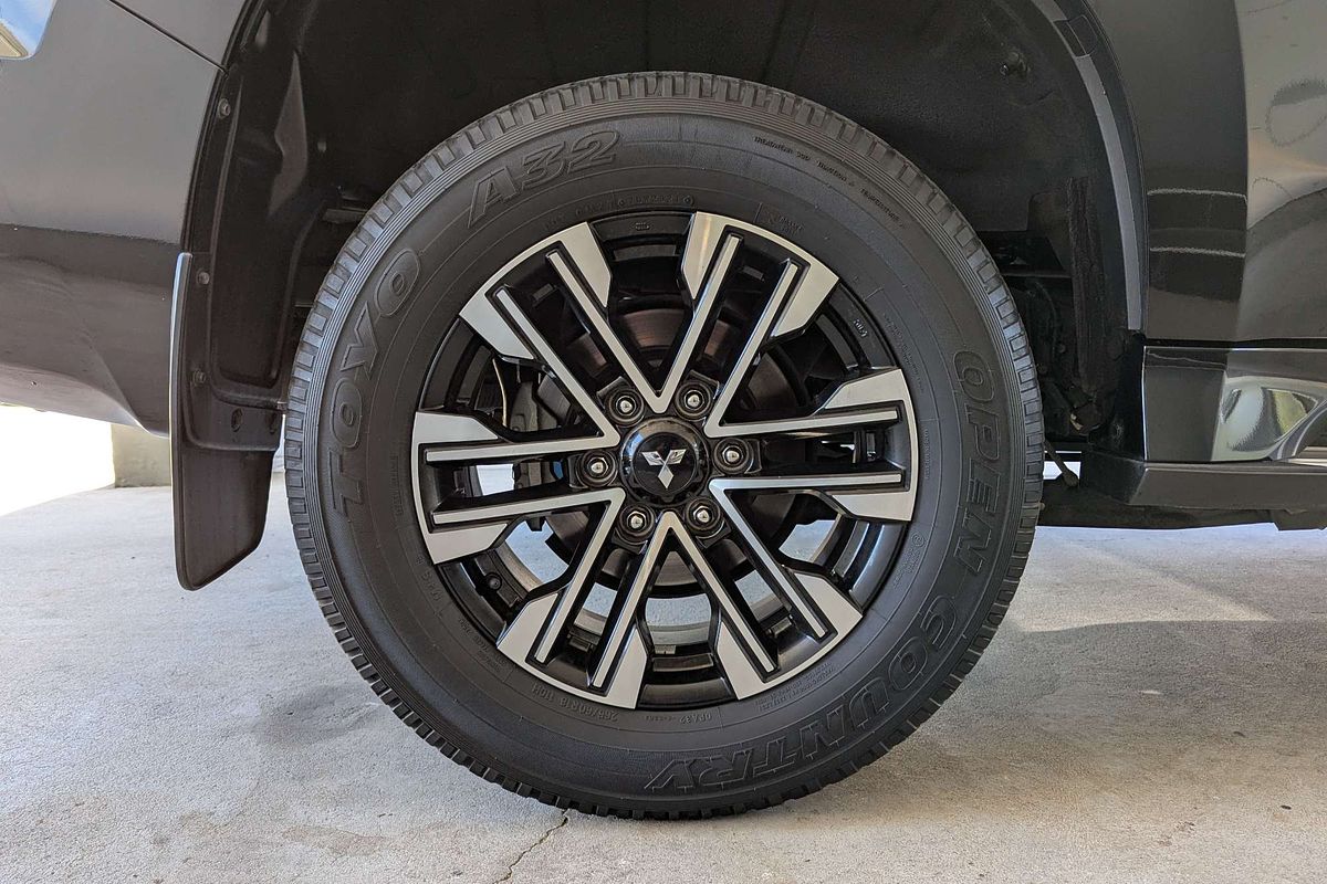 2021 Mitsubishi Pajero Sport GLS QF