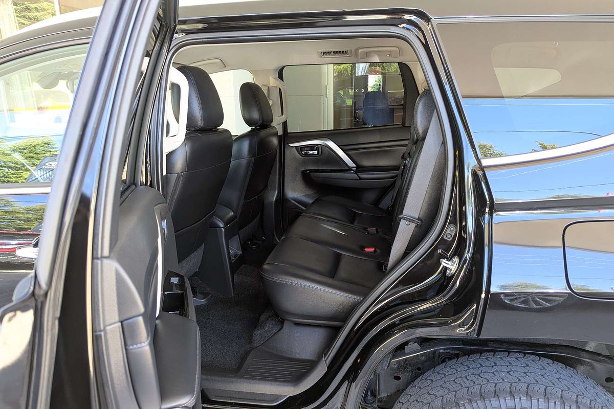 2021 Mitsubishi Pajero Sport GLS QF