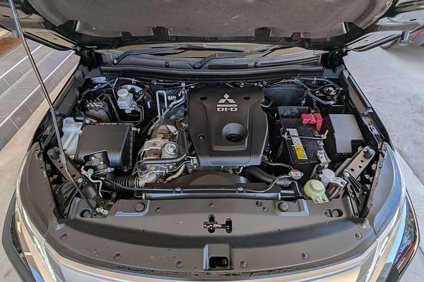 2021 Mitsubishi Pajero Sport GLS QF