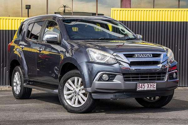 2017 Isuzu MU-X LS-T