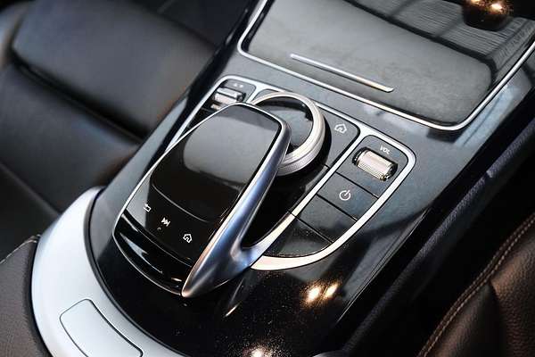 2020 Mercedes-Benz C-Class C200 W205
