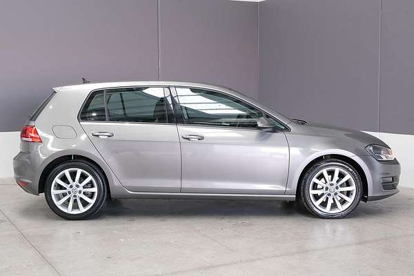 2015 Volkswagen Golf 103TSI Highline 7