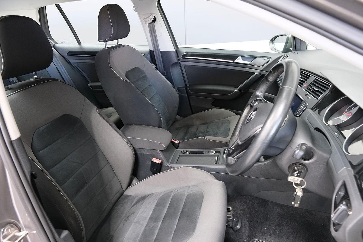 2015 Volkswagen Golf 103TSI Highline 7