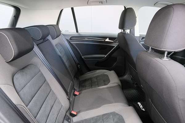 2015 Volkswagen Golf 103TSI Highline 7