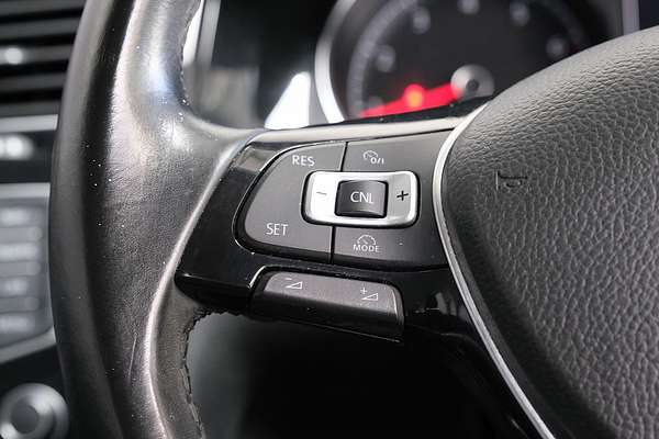 2015 Volkswagen Golf 103TSI Highline 7