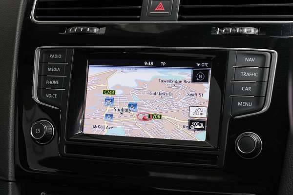2015 Volkswagen Golf 103TSI Highline 7