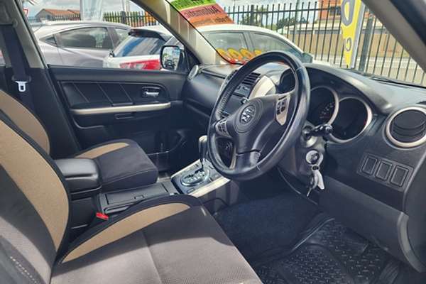 2018 Suzuki Grand Vitara Navigator JB