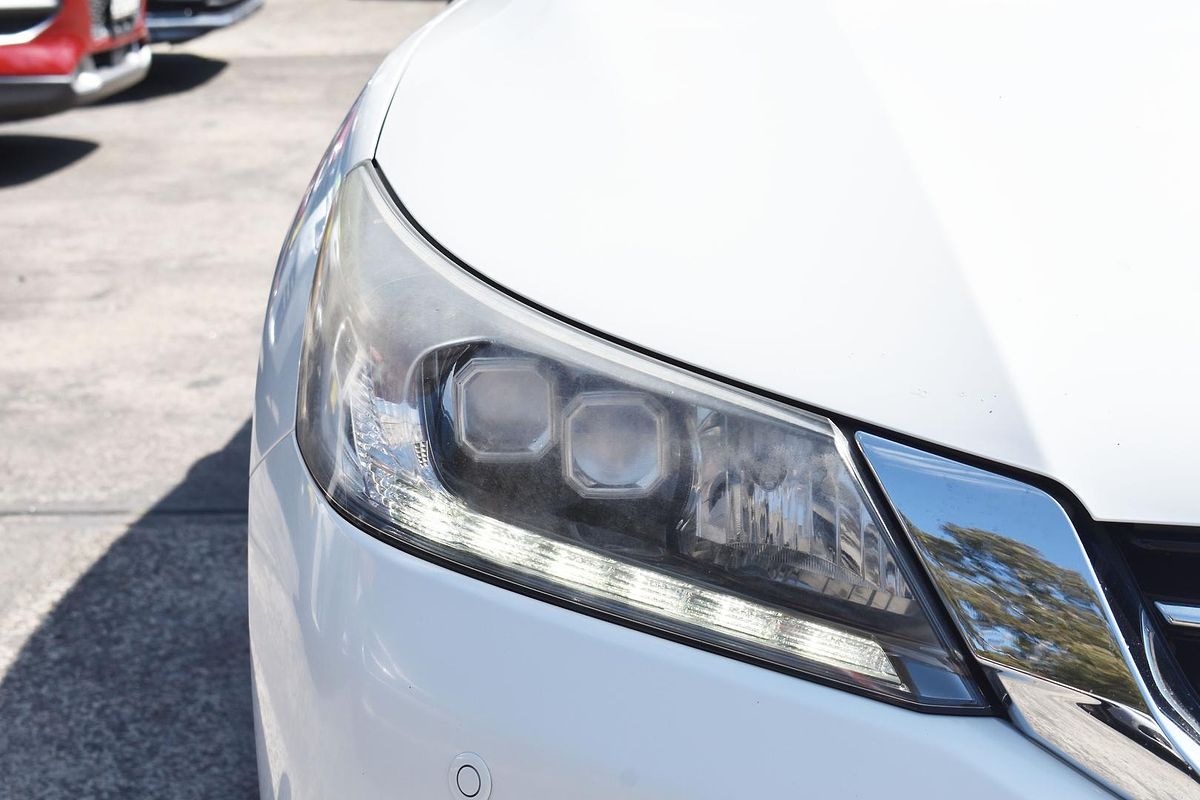2015 Honda Accord VTi-S 9th Gen