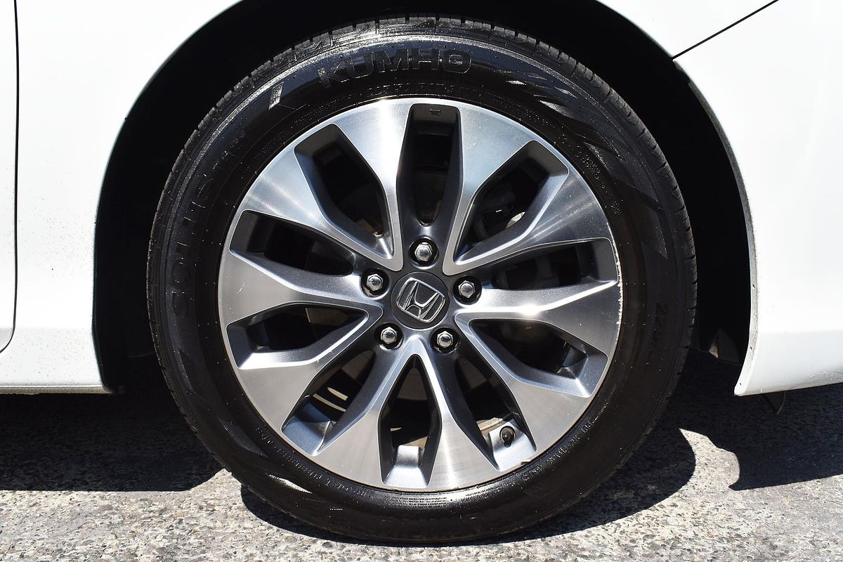 2015 Honda Accord VTi-S 9th Gen