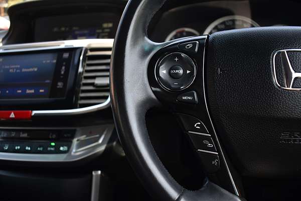 2015 Honda Accord VTi-S 9th Gen