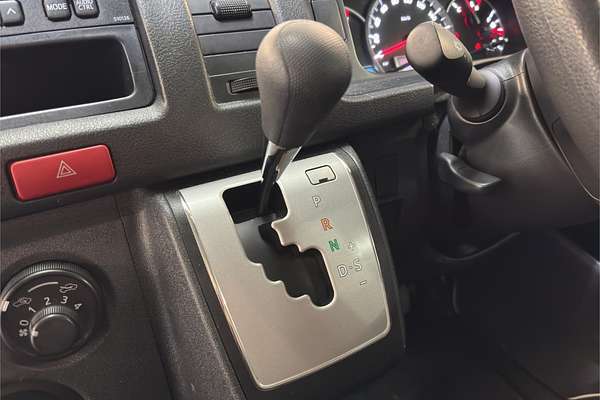 2018 Toyota Hiace Long DX 4WD