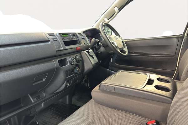 2018 Toyota Hiace Long DX 4WD