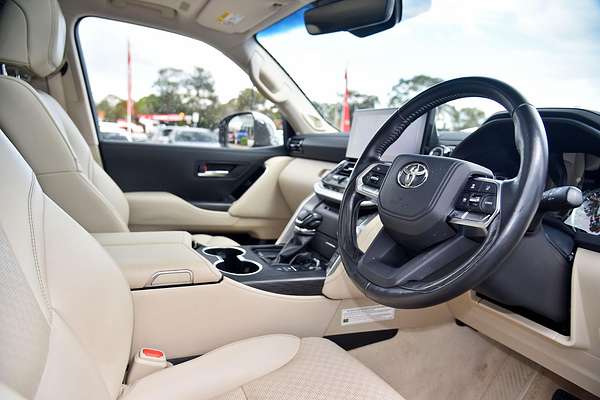 2021 Toyota Landcruiser Sahara ZX FJA300R