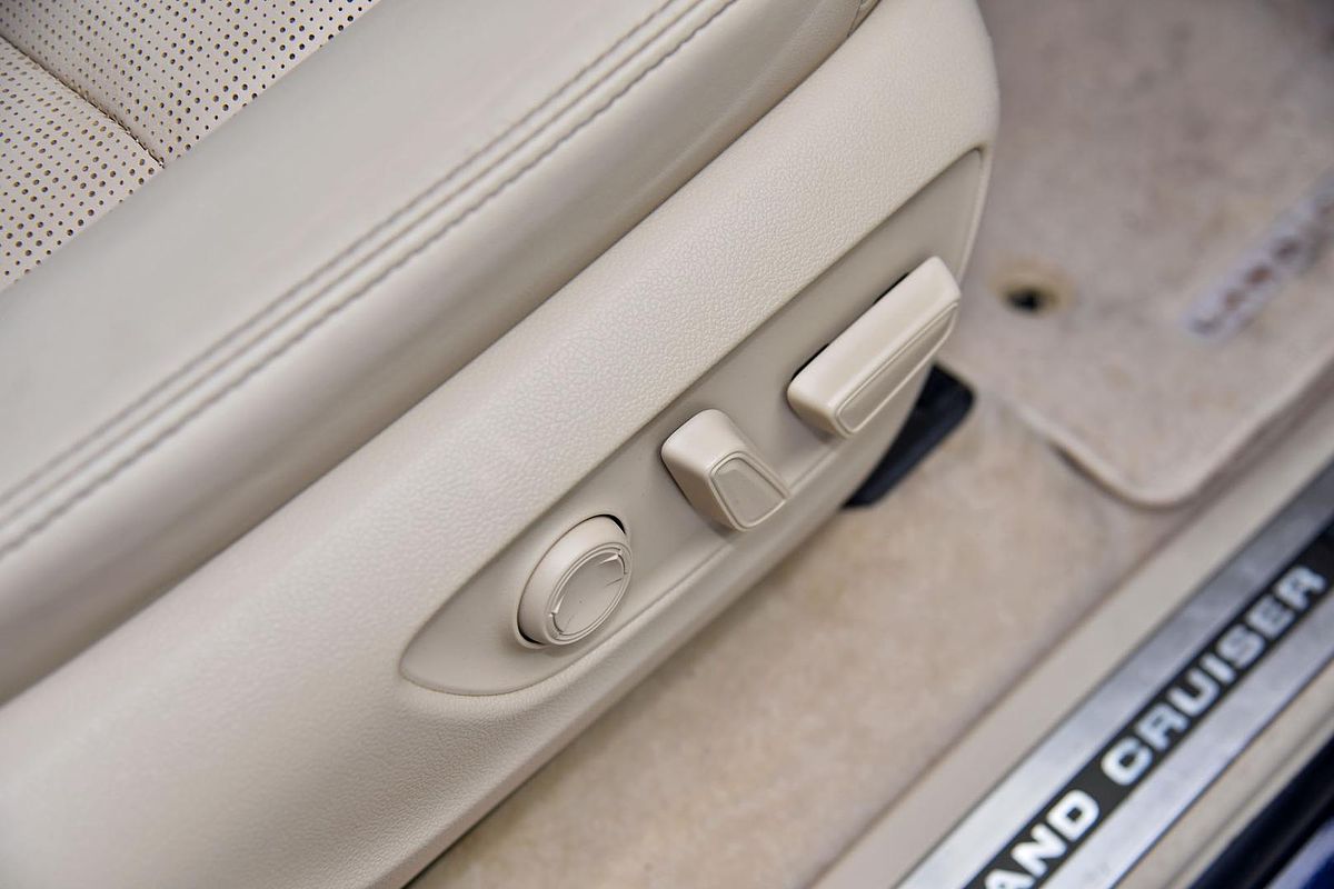 2021 Toyota Landcruiser Sahara ZX FJA300R