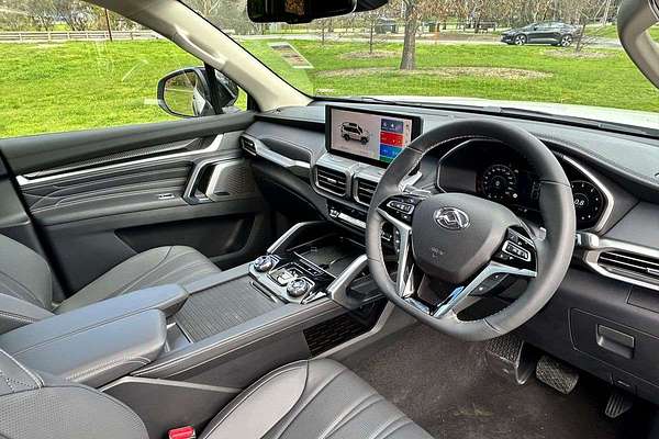 2025 LDV D90 Executive SV9A