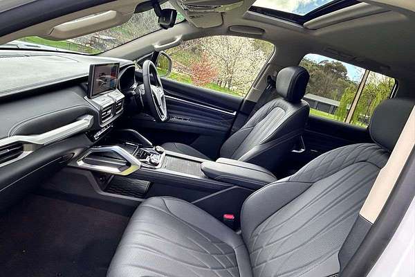 2025 LDV D90 Executive SV9A