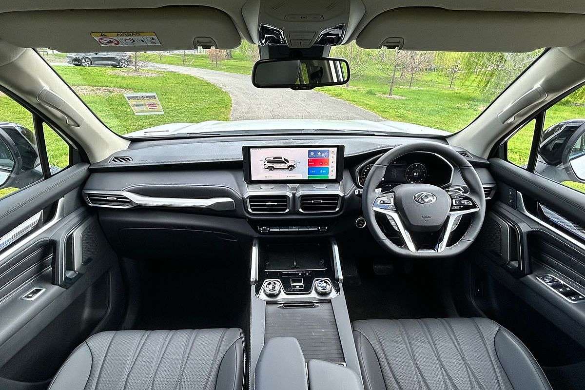 2025 LDV D90 Executive SV9A