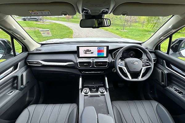 2025 LDV D90 Executive SV9A