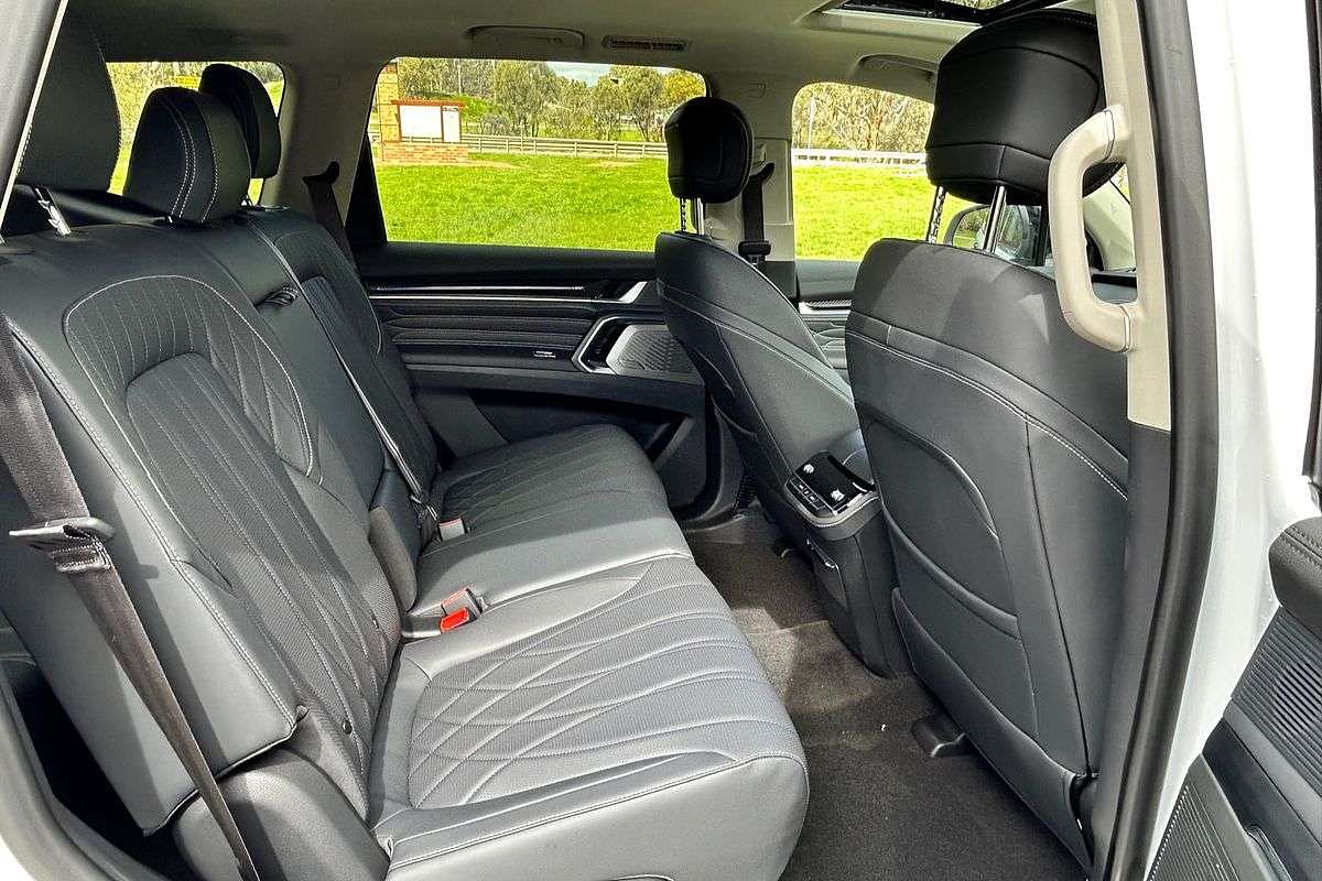 2025 LDV D90 Executive SV9A