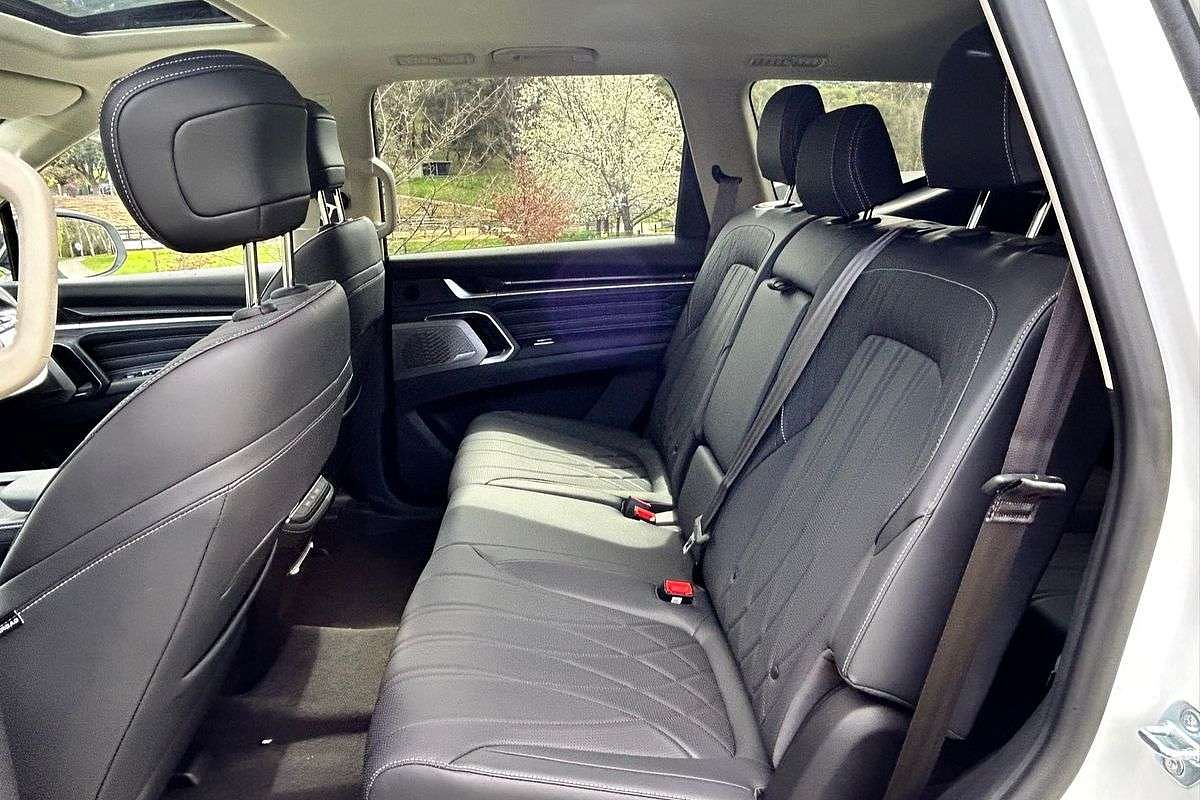 2025 LDV D90 Executive SV9A