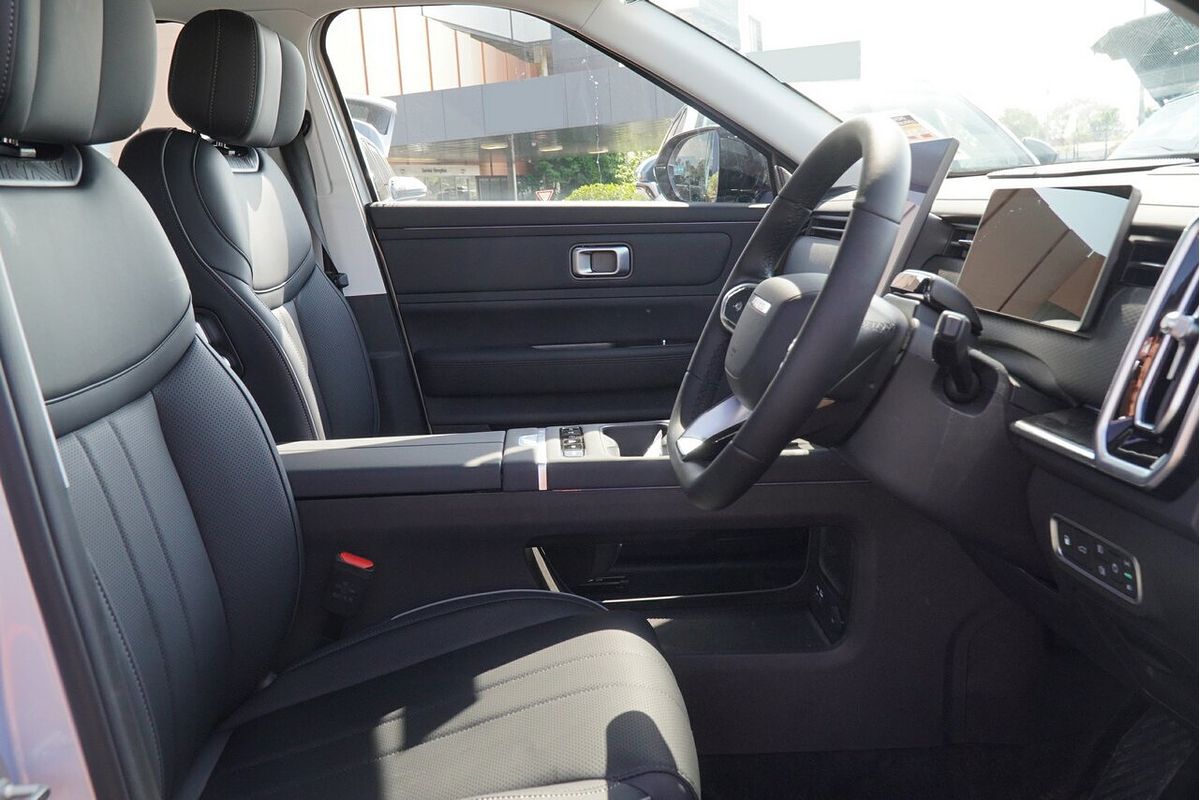 2025 Jaecoo J7 SHS Summit