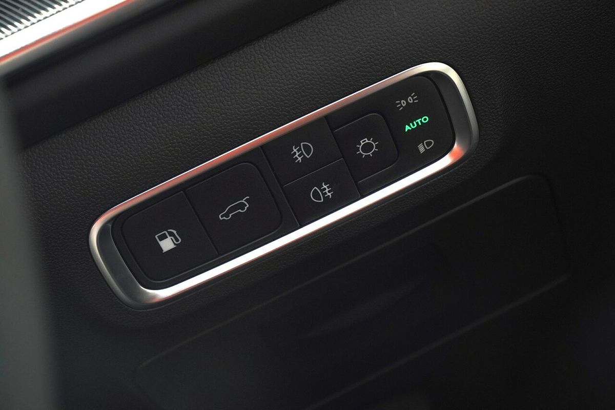 2025 Jaecoo J7 SHS Summit