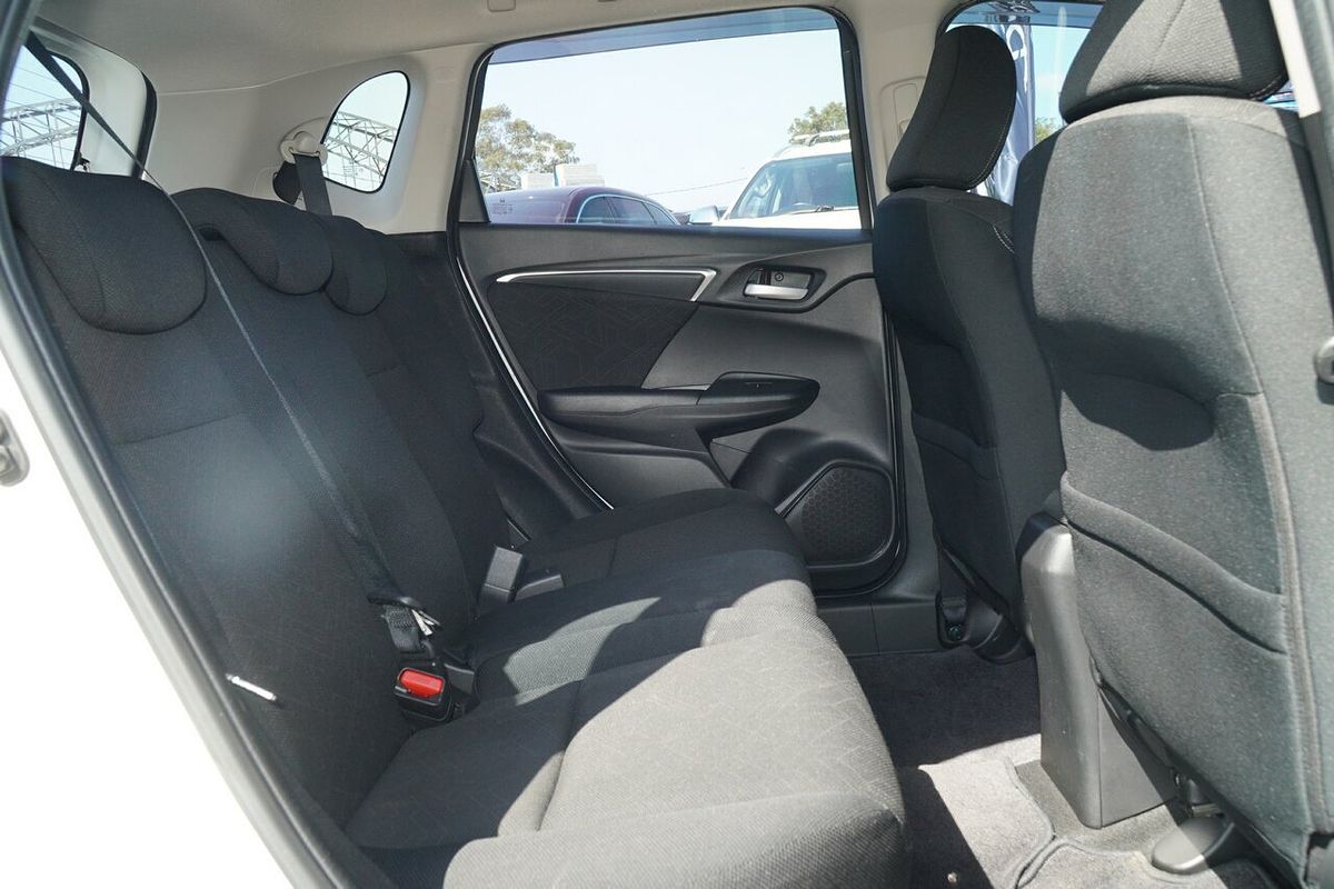 2015 Honda Jazz VTi-S GF