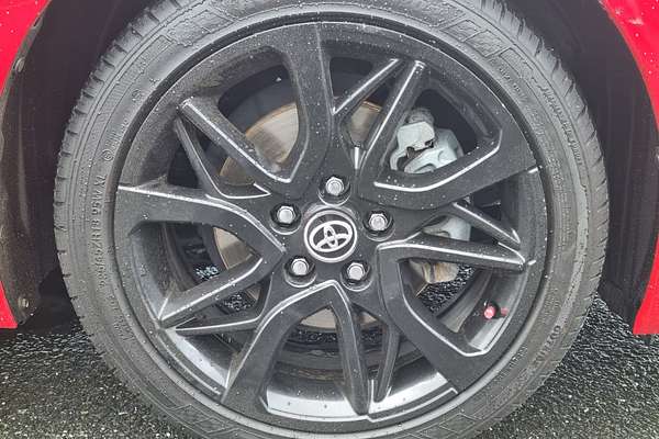 2016 Toyota Camry Atara S ASV50R