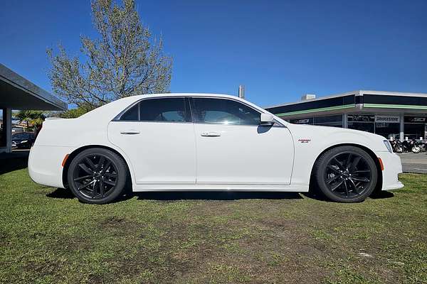 2021 Chrysler 300 SRT Core LX