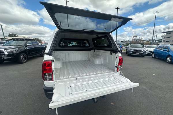 2021 Toyota Hilux Hilux 4x2 Workmate 2.7L Petrol Manual Double Cab