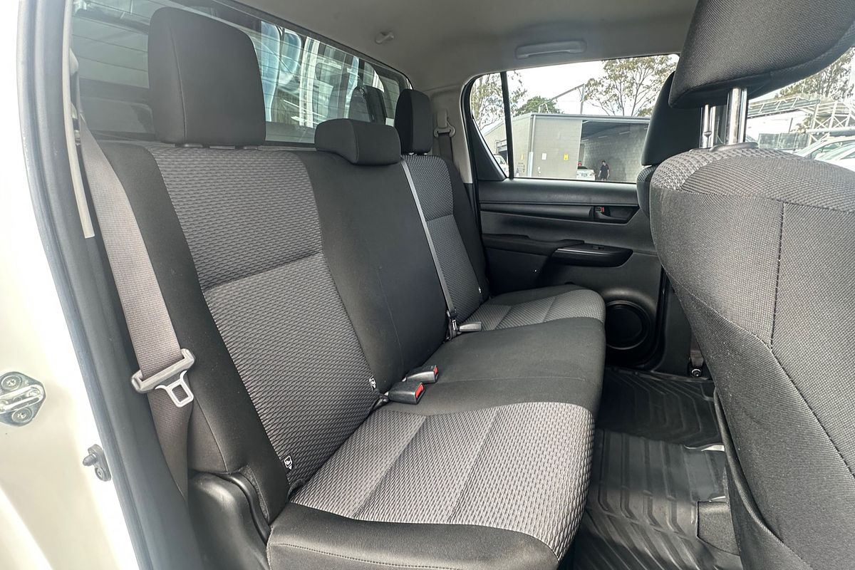 2021 Toyota Hilux Hilux 4x2 Workmate 2.7L Petrol Manual Double Cab