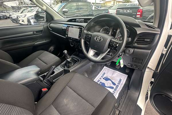 2021 Toyota Hilux Hilux 4x2 Workmate 2.7L Petrol Manual Double Cab