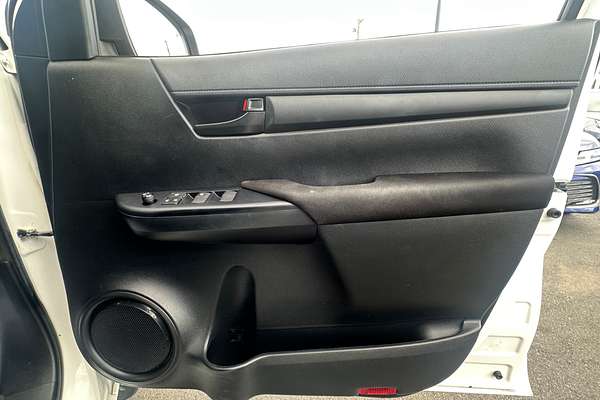 2021 Toyota Hilux Hilux 4x2 Workmate 2.7L Petrol Manual Double Cab