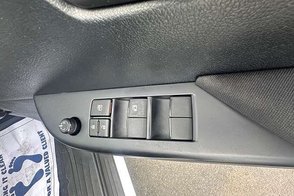 2021 Toyota Hilux Hilux 4x2 Workmate 2.7L Petrol Manual Double Cab