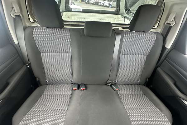 2021 Toyota Hilux Hilux 4x2 Workmate 2.7L Petrol Manual Double Cab