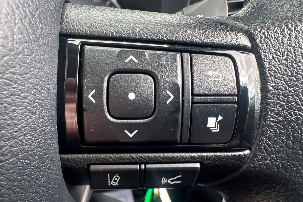 2021 Toyota Hilux Hilux 4x2 Workmate 2.7L Petrol Manual Double Cab