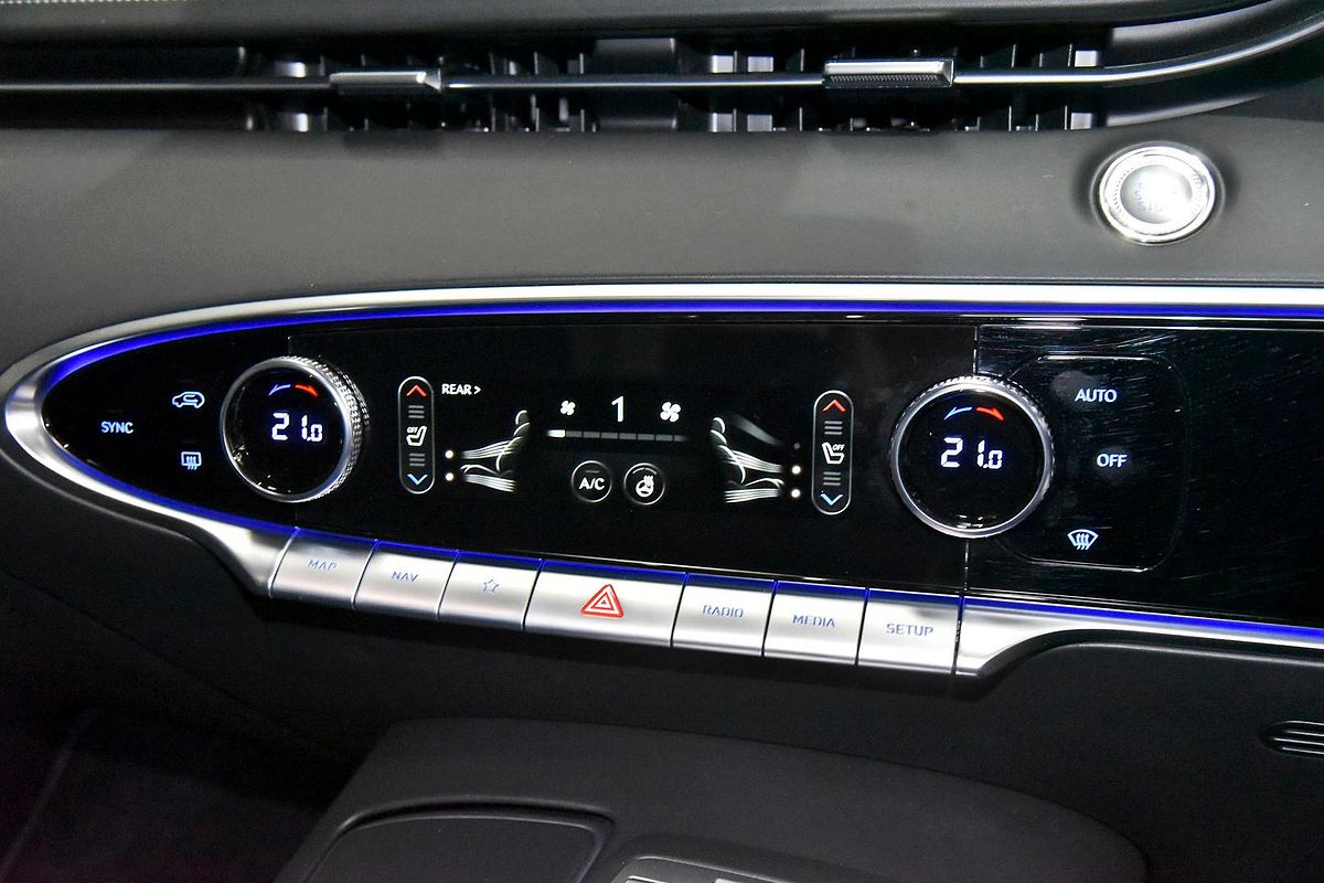 2023 Genesis GV70 3.5T AWD Sport JK.V2