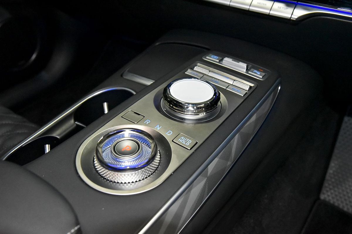 2023 Genesis GV70 3.5T AWD Sport JK.V2