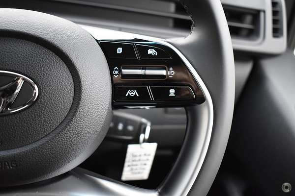 2025 Hyundai STARIA LOAD US4.V3