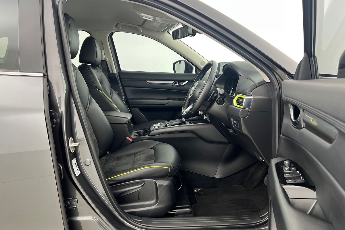 2022 Mazda CX-5 Touring Active KF Series