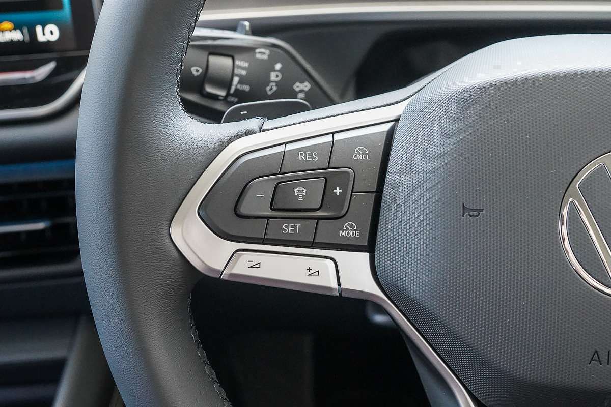 2025 Volkswagen Tayron 110TSI Life R4